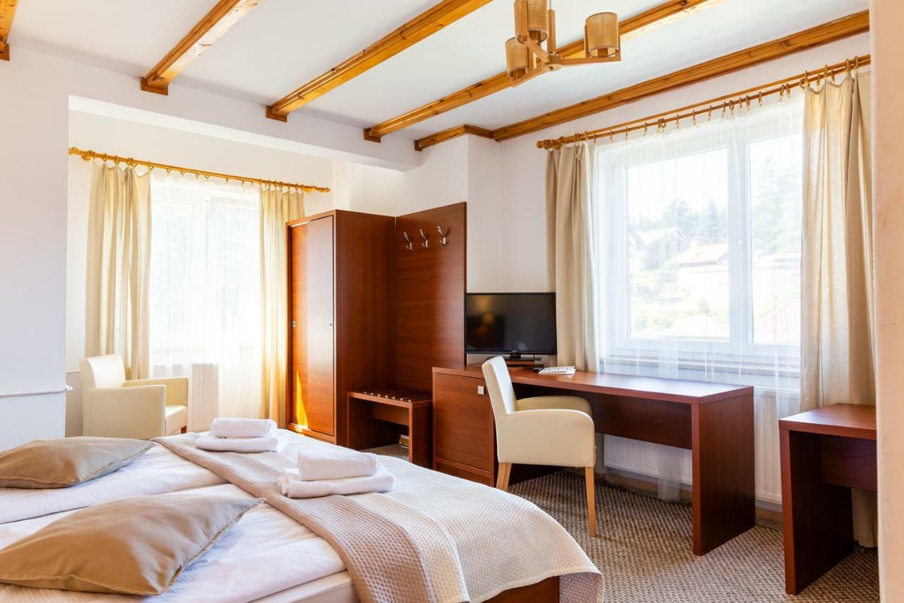Hotel Ariston Karpacz Ngoại thất bức ảnh